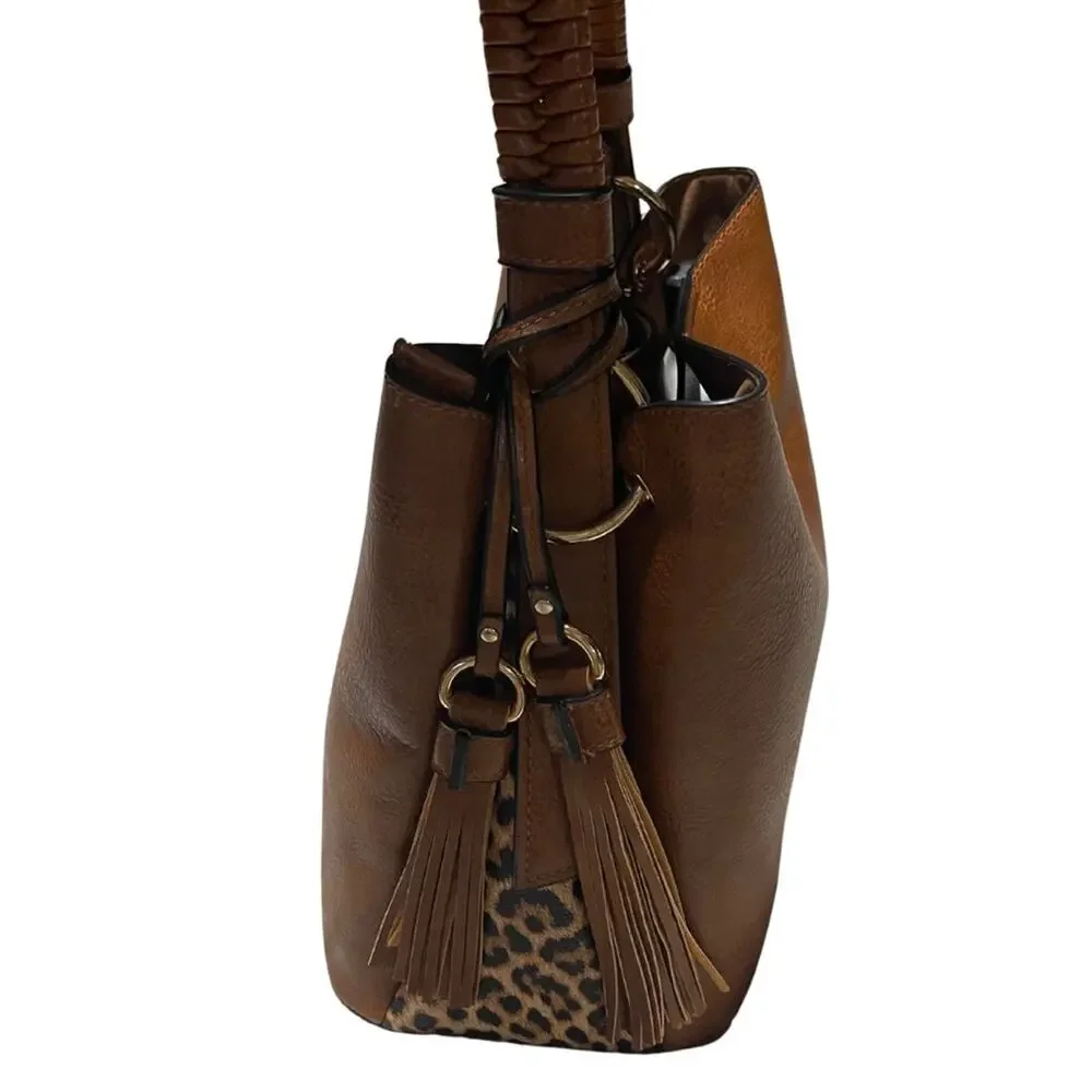 Jen & Co olivia animal print sides hobo with crossbody strap. Vegan. NWOT